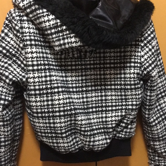 Jacket - Picture 2 of 3